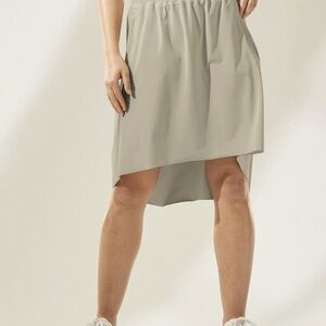 Athleta Women's Cosmic High Low Skirt Gray M EUC
